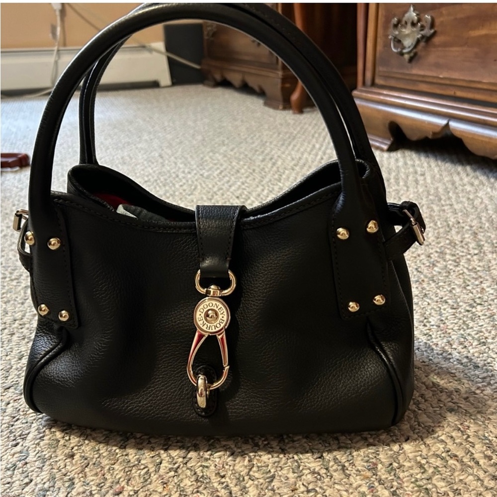 Dooney & Bourke Small Logo Lock